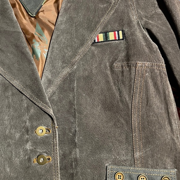 Ladies Sueded Leather Jacket. XL - Picture 6 of 11